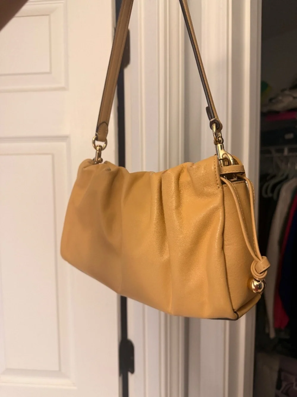 Coach Faye Shoulder Bag